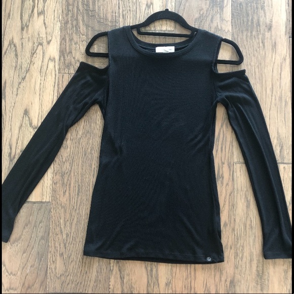Thread & Supply Black Long Sleeve Top - Picture 1 of 1